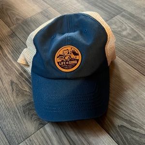 Life is Good hat